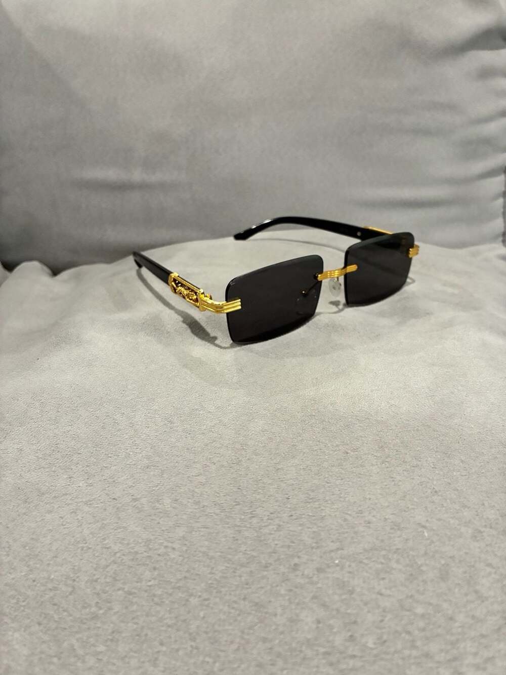 Sunglasses Men Fashion Rectangular Street Wear Trendy Shades Small Rimless Gafas